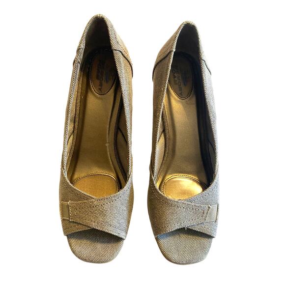 Life Stride Women's Taupe Canvas Cork Wedge Memory Foam Open Toe Heels Size 10M - Picture 2 of 10